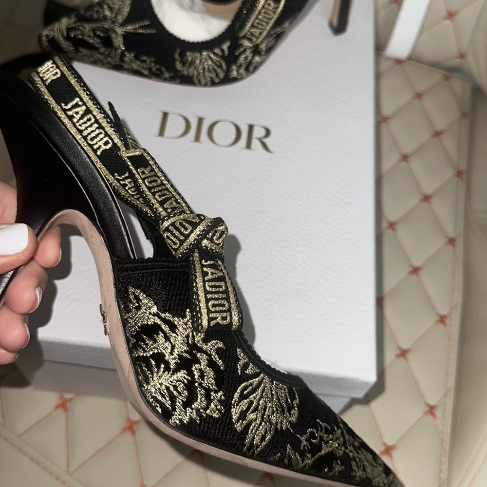 Lurex Ribbon Embroidered J'Adior Slingback 100mm Pumps 37 Black Gold - Picture 4 of 8